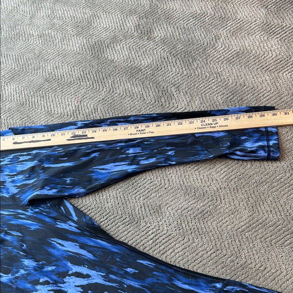 Lululemon Pace Rival Crop *Full-On Luxtreme Painted Animal Sprinkler Black Sz 6 - Picture 12 of 14